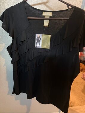 MSK Black Layered Ruffle V-Neck Women's Top